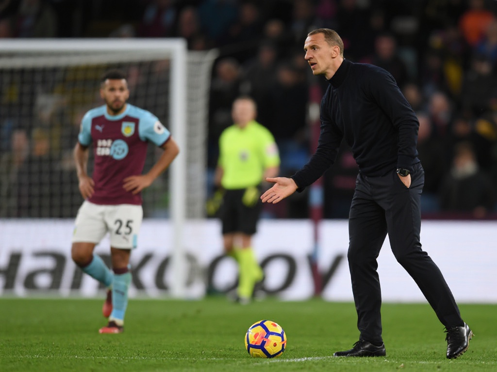 英超惨遭5连败：48岁范尼如何在危机中幸存？